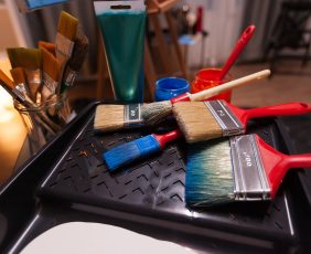 Artist paint brushes